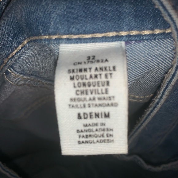 Skinny Jeans - Picture 3 of 3